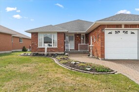 13 Hickory Grove, Hastings, ON