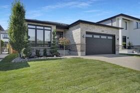 3297 Regiment Road, Middlesex, ON , MLS #X12100025 , Image - 1