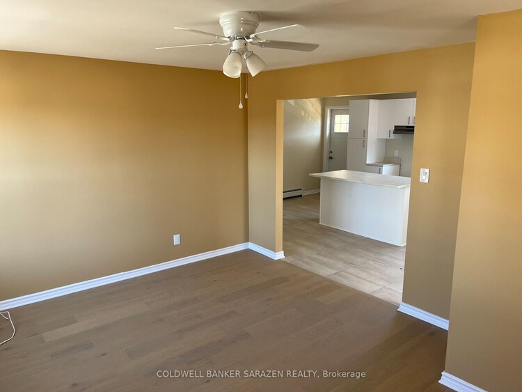 136 Deschamps Avenue, Vanier and Kingsview Park, ON, 3402 - Vanier