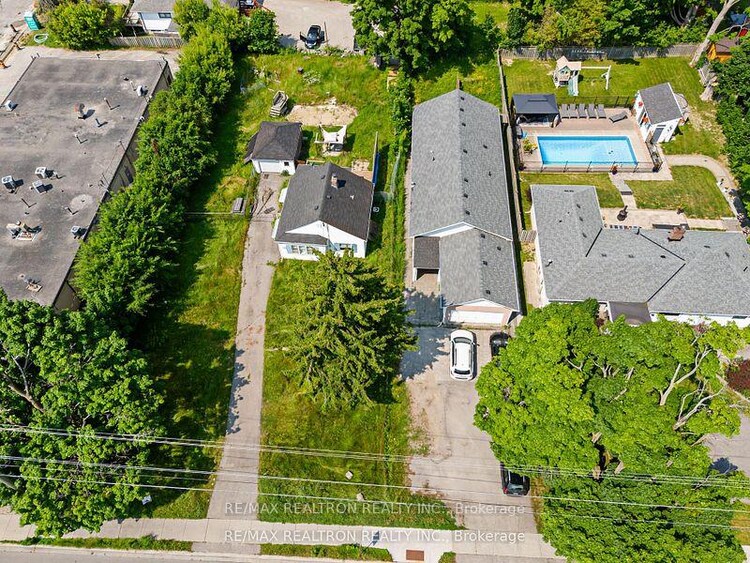 782 Liverpool Road, Pickering, ON, Bay Ridges