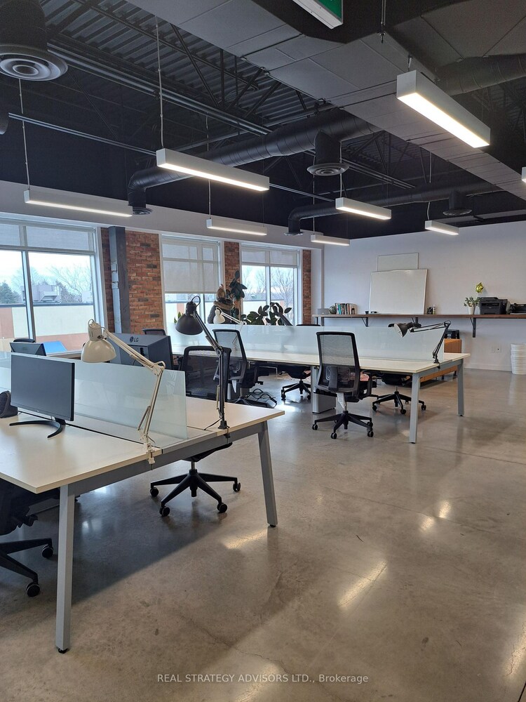 4100 Strandherd Drive, Barrhaven, ON, 7704 - Barrhaven - Heritage Park