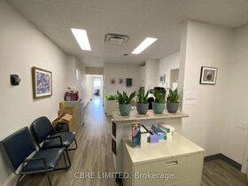 450 Central Avenue, Middlesex, ON , MLS #X12100635 , Image - 1