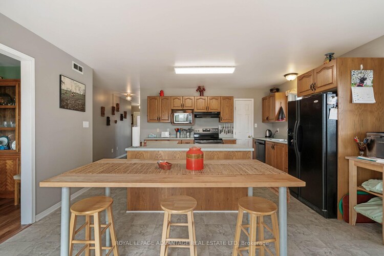 264 Glenwood Crescent, Smiths Falls, ON, 901 - Smiths Falls