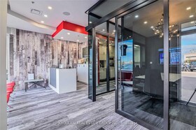 325 Central Parkway W, Peel, ON , MLS #W12101457 , Image - 1