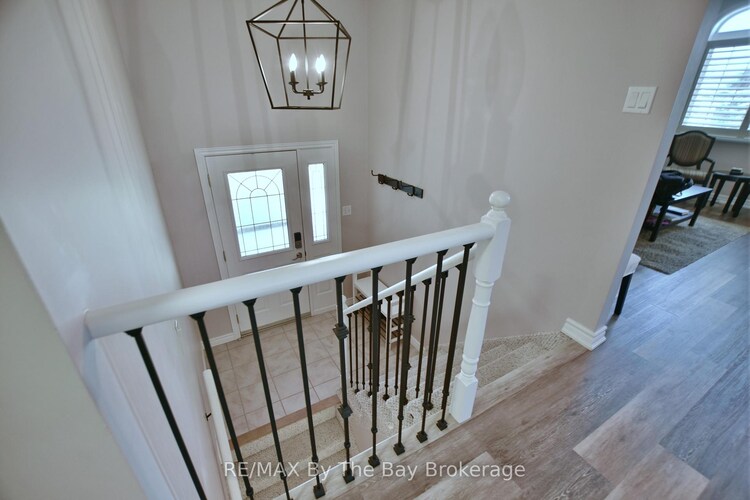 8 Pridham Court, Wasaga Beach, ON, Wasaga Beach