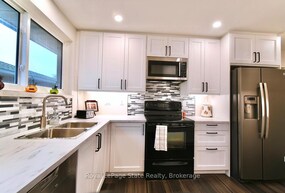 290 Carson Drive, Hamilton, ON