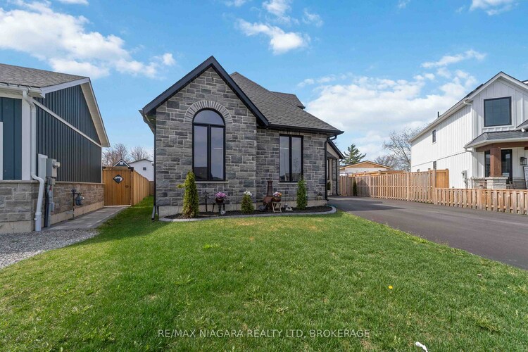 3555 CANFIELD Crescent, Fort Erie, ON, 327 - Black Creek