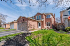 2485 Newport Street, Halton, ON , MLS #W12102617 , Image - 1