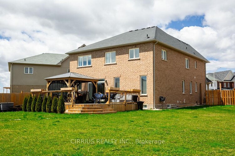 7776 Tupelo Crescent, Niagara Falls, ON, 222 - Brown