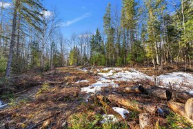00 Siberia Road S, Renfrew, ON , MLS #X12103195 , Image - 1