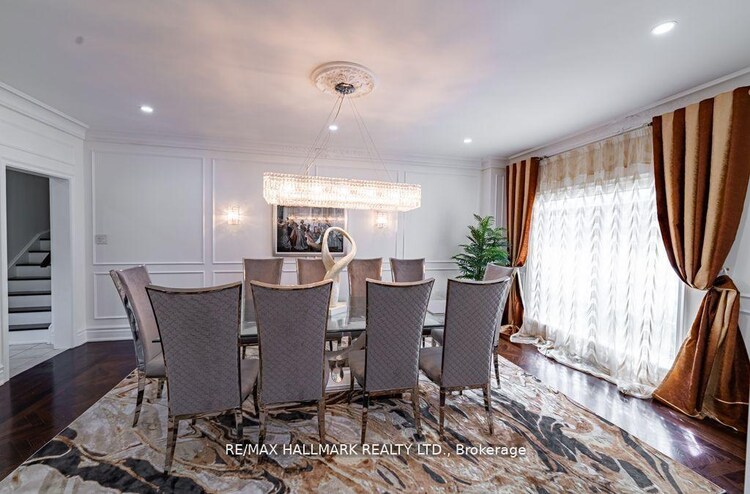 384 Kennedy Street W, Aurora, ON, Aurora Highlands