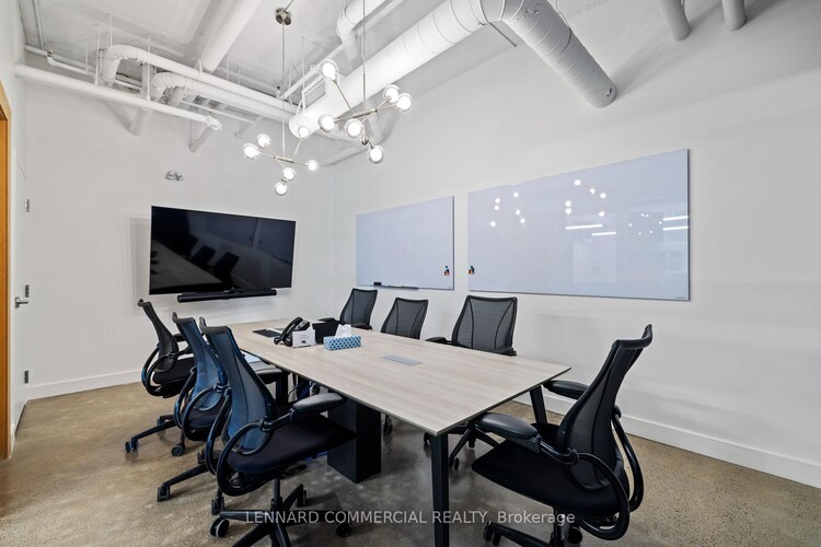 32 Lisgar Street, Toronto, ON, Little Portugal