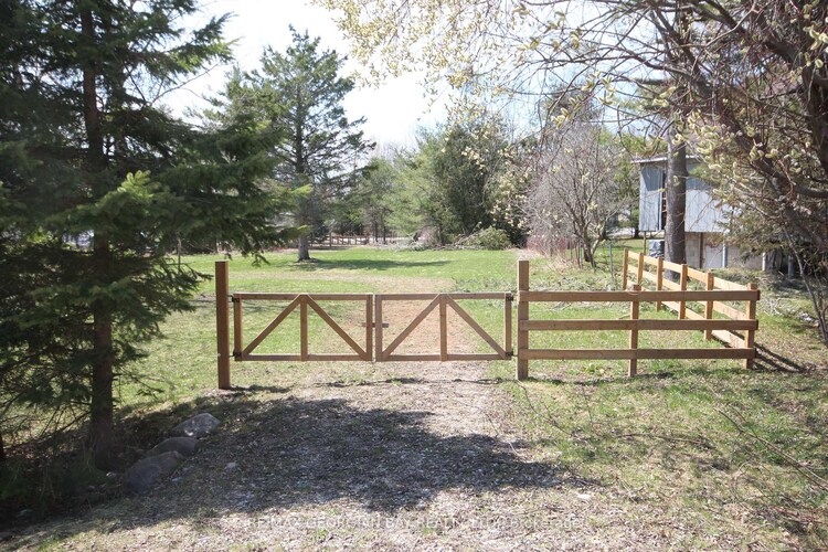 5766 Penetanguishene Highway, Springwater, ON, Rural Springwater