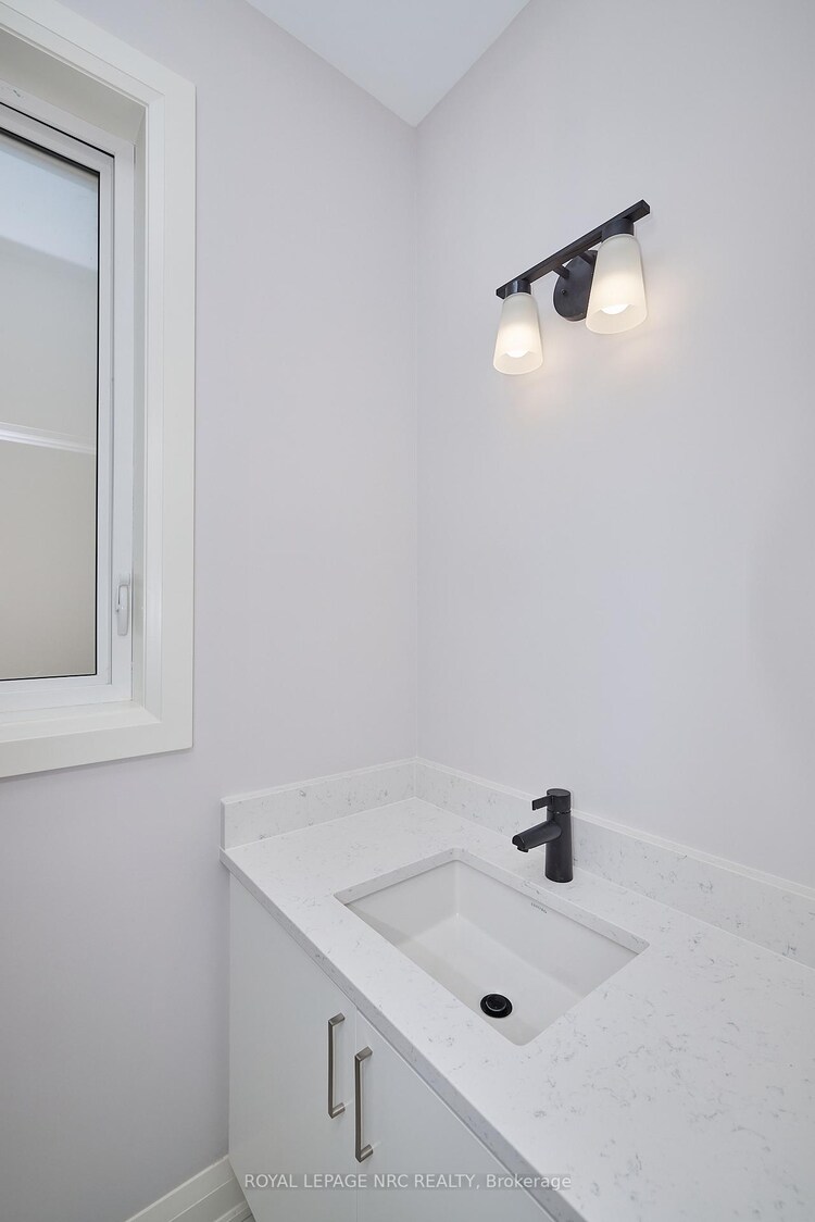 195 Hodgkins Avenue, Thorold, ON, 556 - Allanburg/Thorold South