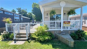 490 EMPIRE Road, Niagara, ON , MLS #X12104033 , Image - 1