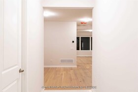 32 Crossmore Crescent, Waterloo, ON , MLS #X12295815 , Image - 1