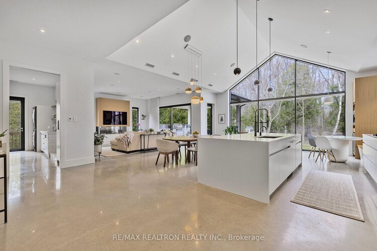 12 Morgans Road, East Gwillimbury, ON, Holland Landing