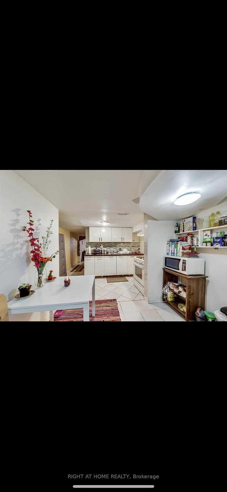 50 Shirley Street W, Toronto, ON, Little Portugal