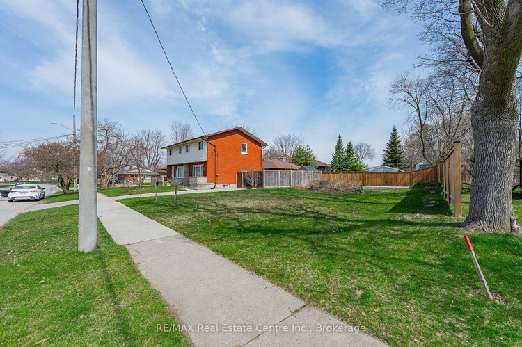 332 Prospect Avenue, Kitchener, ON, 