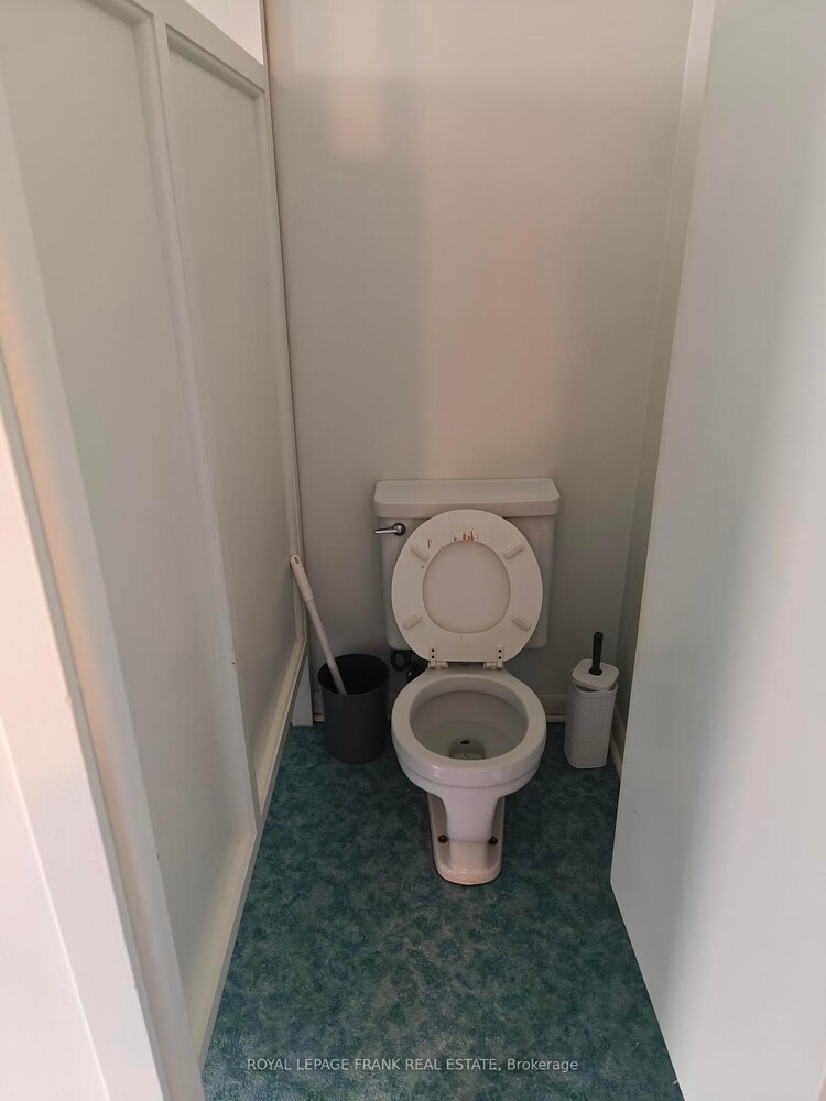 374 Central Park Boulevard S, Oshawa, ON, Central