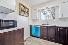 205 CARLYLE Drive, Middlesex, ON
