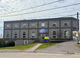 900 Purdy's Mill Road, Frontenac, ON , MLS #X12104678 , Image - 1