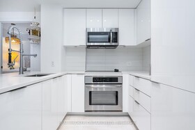 223 St. Clair Avenue W, Toronto, ON , MLS #C12104653 , Image - 1