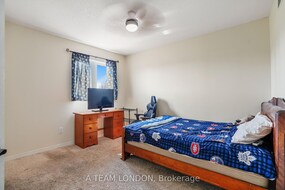 386 Champlain Avenue, Oxford, ON