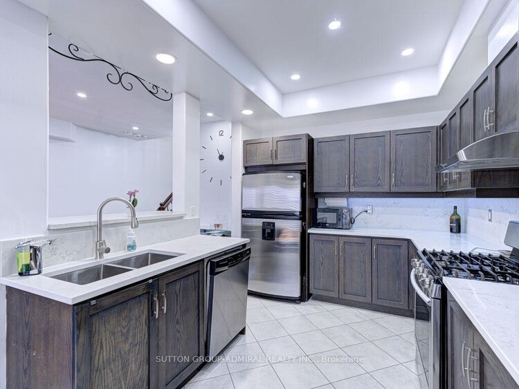 31 Palacebeach Trail, Hamilton, ON, Stoney Creek