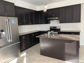 15 Sunnyside Hill Road, York, ON , MLS #N12104989 , Image - 1
