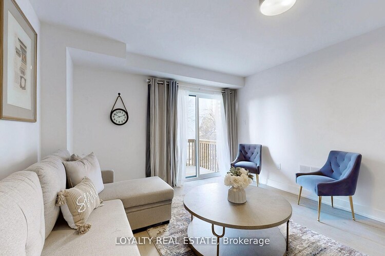 46 Monclova Road, Toronto, ON, Downsview-Roding-CFB