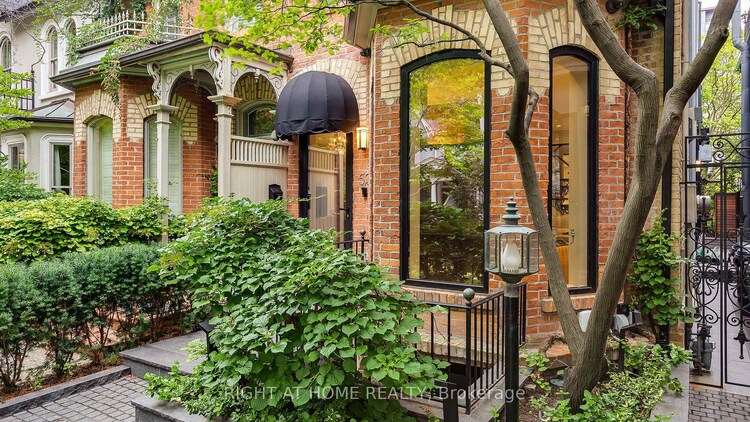 53 Hazelton Avenue, Toronto, ON, Annex