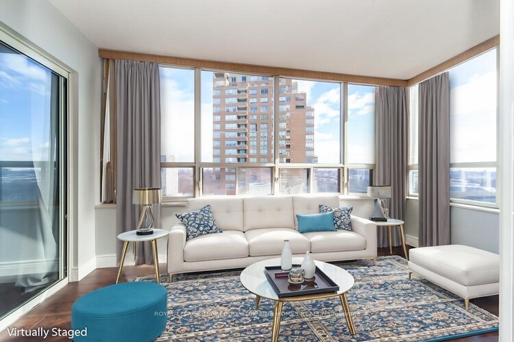 215 Wynford Drive, Toronto, ON, Flemingdon Park