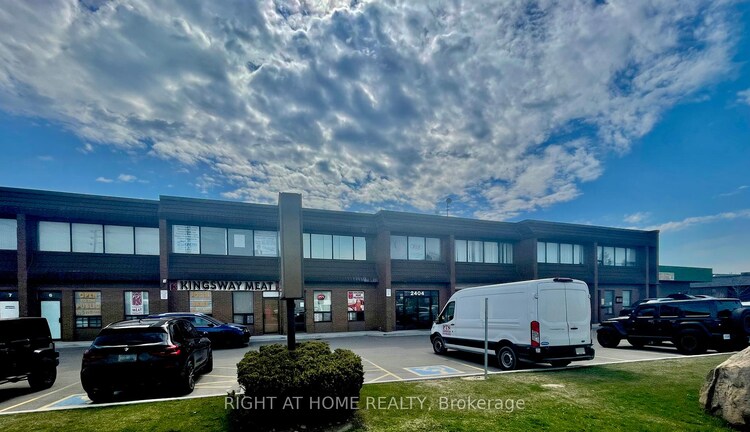 2404 Haines Road, Mississauga, ON, Dixie