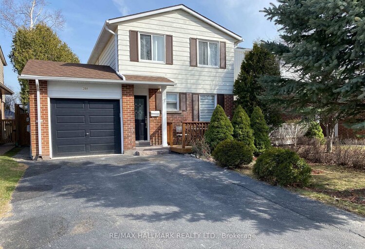 209 Hodgson Drive, Newmarket, ON, Central Newmarket