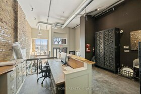 184 York Street, Middlesex, ON , MLS #X12105896 , Image - 1
