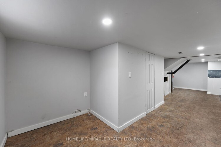 355 Lakeland Crescent, Brock, ON, Beaverton