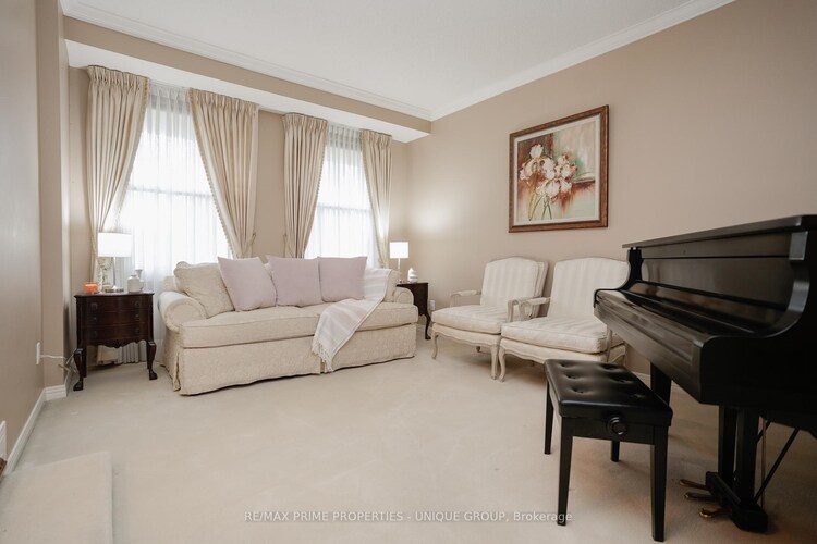 9 Longwater Chase, Markham, ON, Unionville