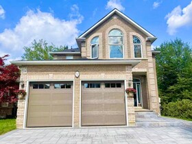 32 Headwater Crescent, York, ON , MLS #N12106740 , Image - 1