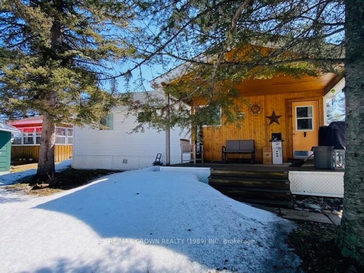 1179 FANTHAM Road, Fauquier-Strickland, ON, 