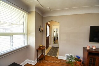 63 West 1st Street E, Hamilton, ON