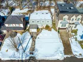 10 Waring Court, Toronto, ON , MLS #C12359094 , Image - 1