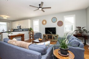 3 Roderick Court, Huron, ON