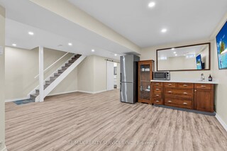 2055 Walkers Line, Burlington, ON