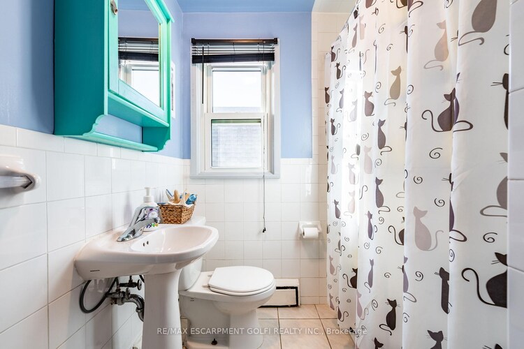 93 EAST 23RD Street, Hamilton, ON, Eastmount