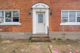 2 Ottawa Street N, Haldimand, ON , MLS #X12108826 , Image - 1
