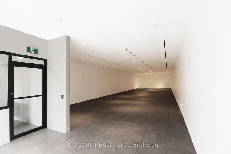 570 Bloor Street W, Toronto, ON, Annex