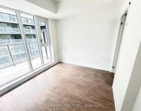 543 Richmond Street W, Toronto, ON , MLS #C13497054 , Image - 1