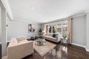 6 Oldborough Circle, Toronto, ON