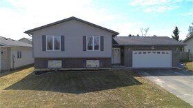 460 King Street E, Wellington, ON , MLS #40709573 , Image - 1